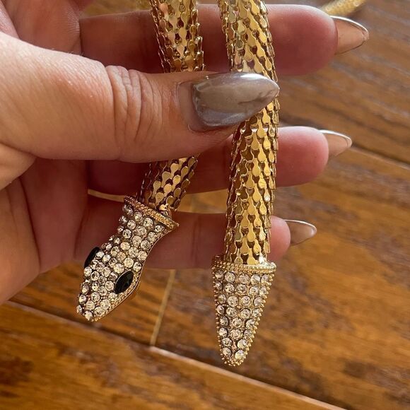 Gold jewelry bundle - Picture 5 of 5